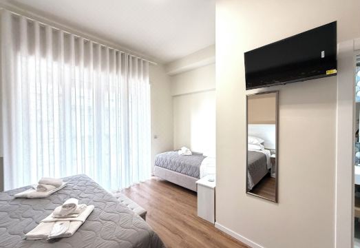 OVIDIO B&B Hotel Overview