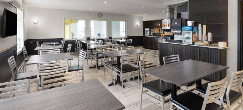 魁北克城温德姆速8酒店(Super 8 by Wyndham Quebec City)图片