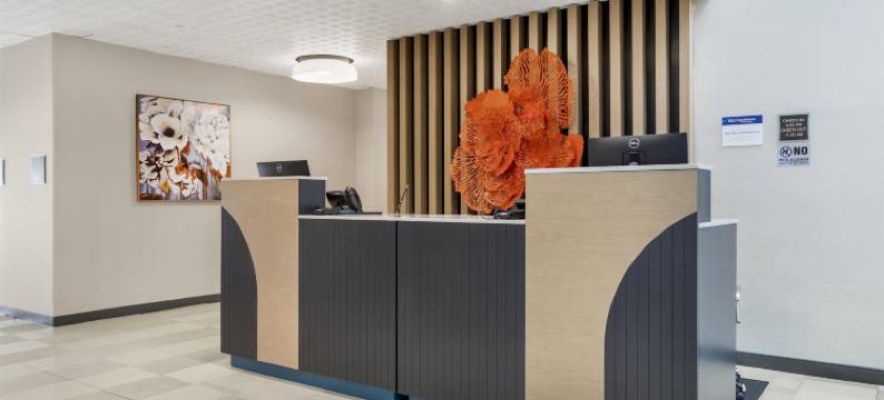 玫瑰城会议中心贝斯特韦斯特优质酒店(Best Western Plus Rose City Conference Center Inn)图片