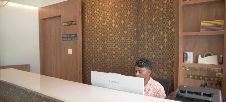 蓝景公寓(Blue Vista Residancy)图片