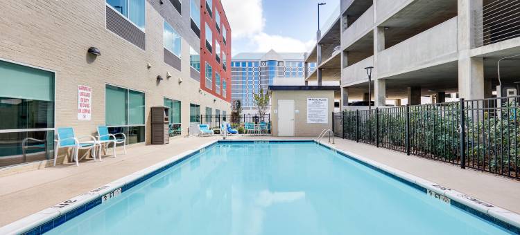 法默斯布兰奇智选假日套房酒店(Holiday Inn Express & Suites Dallas NW - Farmers Branch)图片