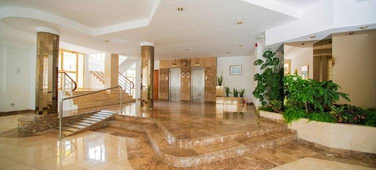 奥纳新奇公寓(Ona Suites Salou)图片