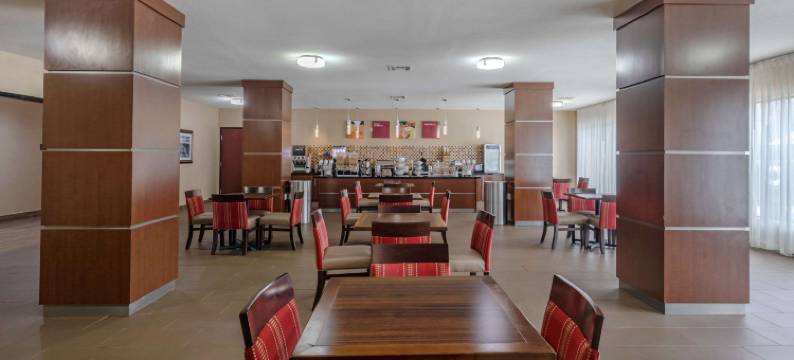 舒适套房酒店(Comfort Suites)图片