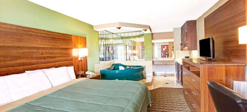 希科利/康诺弗戴斯酒店(Days Inn by Wyndham Conover-Hickory)图片