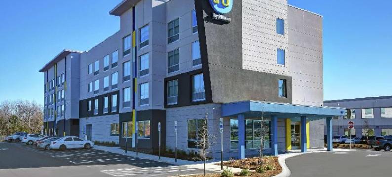 哥伦比亚格雷斯通希尔顿Tru酒店(Tru by Hilton Columbia Greystone)图片