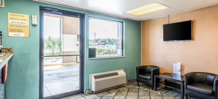 罗德威酒店-费尔格朗斯(Rodeway Inn Fairgrounds-Casino)图片