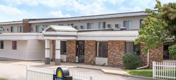 丰迪拉克戴斯酒店(Days Inn by Wyndham Fond du Lac)图片