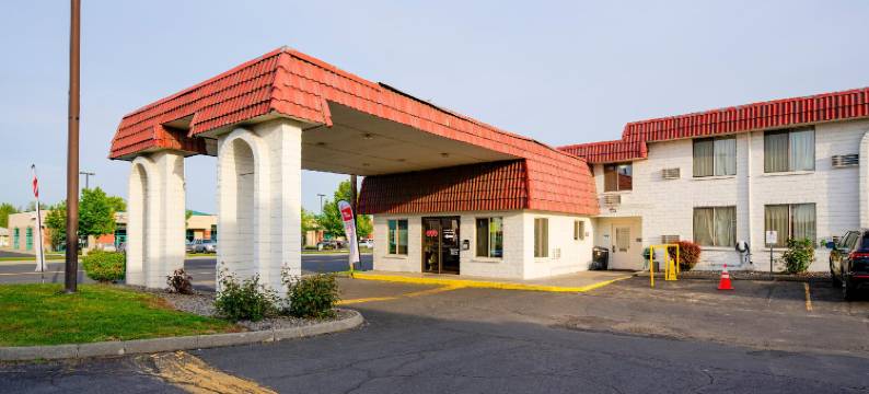赫米斯顿旅馆及套房(Hermiston Inn & Suites)图片