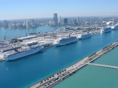 迈阿密西/佛罗里达州收费公路万怡酒店