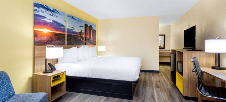 克洛维斯温德姆戴斯套房酒店(Days Inn & Suites by Wyndham Clovis)图片