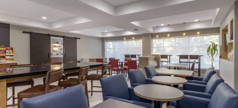 智选假日套房酒店纳斯托什 by IHG(Holiday Inn Express & Suites NATCHITOCHES by IHG)图片