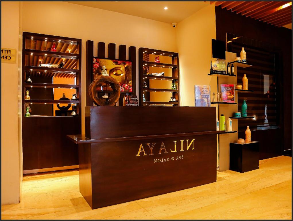 Radisson Lucknow City Center Over view