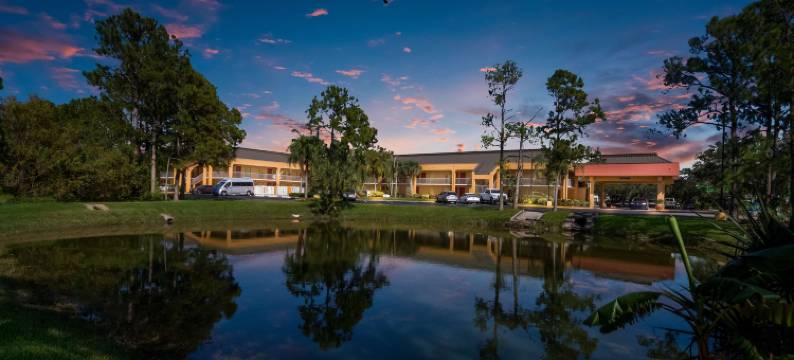 圣皮特清水机场贝斯特韦斯特SureStay酒店(SureStay Hotel by Best Western St. Pete Clearwater Airport)图片