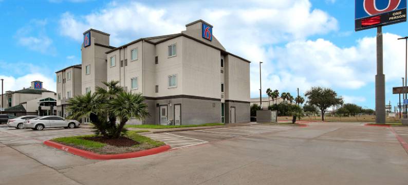 德克萨斯法尔 6 号汽车旅馆(Motel 6 Pharr, TX)图片