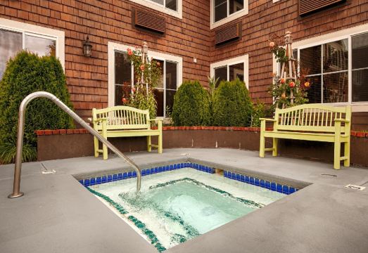 Best Western Harbor Park HotelOver view