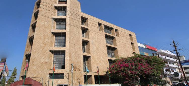 Capital O Hotel Kartik图片