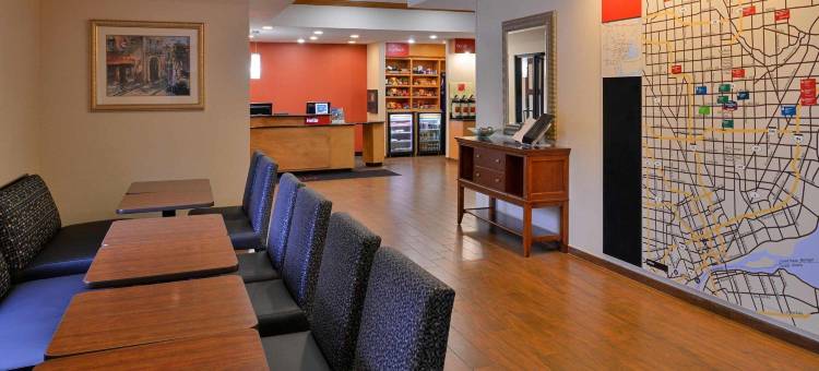 底特律沃伦万豪TownePlace酒店(TownePlace Suites Detroit Warren)图片