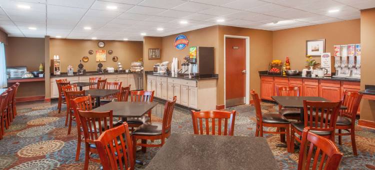 南黑文温德姆呗盟酒店(Baymont by Wyndham South Haven)图片