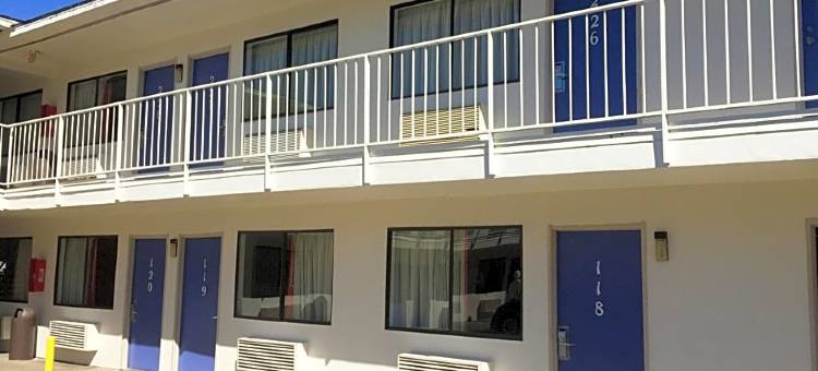 Motel 6 彭萨科拉，佛罗里达州 - 机场西(Motel 6 Pensacola, FL - West)图片