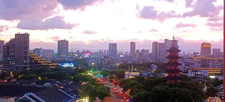 星期公寓(大沙泥街1号分店)图片