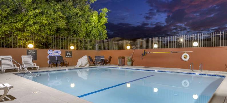 洛杉矶世界港贝斯特韦斯特酒店(Best Western Los Angeles Worldport Hotel)图片