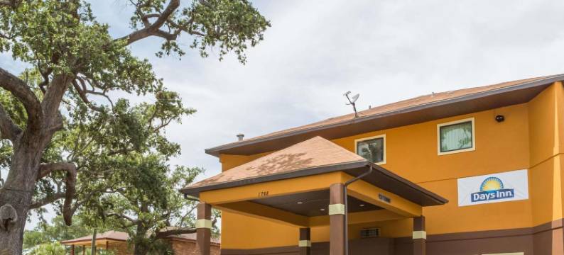 比洛克西海滩戴斯酒店(Days Inn by Wyndham Biloxi Beach)图片