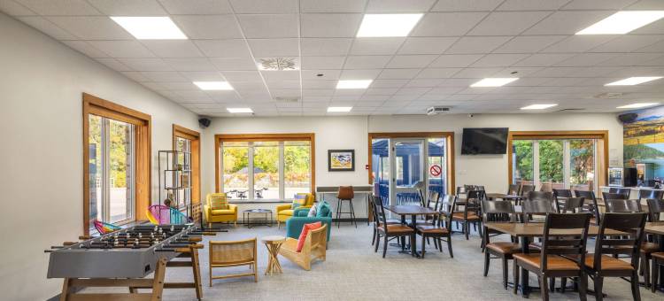 拉马巴耶凯隆波因特酒店(Clarion Pointe la Malbaie)图片