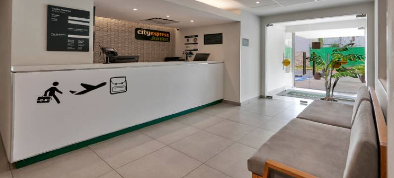 坎昆万豪城市快捷青年酒店(City Express Junior by Marriott Cancun)图片