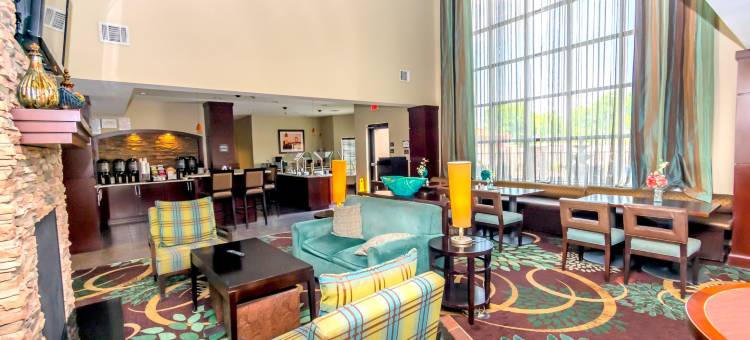 Staybridge Suites 休斯顿IAH - 环城8 by IHG(Staybridge Suites Houston IAH - Beltway 8)图片