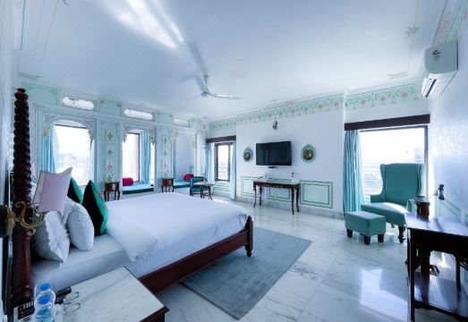 Amar Kothi Hotel Overview