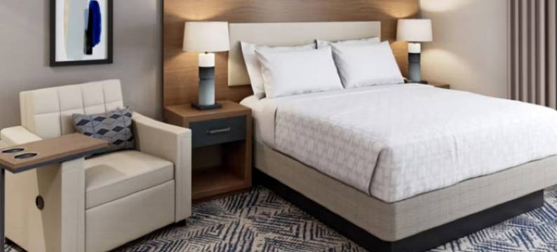 香槟-厄巴纳大学区Candlewood Suites(Candlewood Suites CHAMPAIGN-URBANA UNIV AREA by IHG)图片