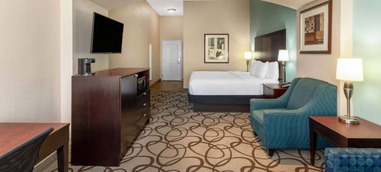 沃斯堡莱克沃思拉昆塔温德姆套房酒店(La Quinta Inn & Suites by Wyndham Fort Worth - Lake Worth)图片