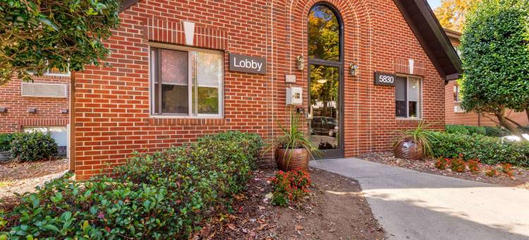 夏洛特提沃拉路行政公园美国长住精选套房酒店(Extended Stay America Select Suites - Charlotte - Tyvola Rd - Executive Park)图片