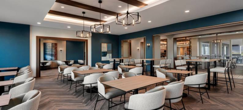 丘拉维斯塔东湖万豪春丘酒店(SpringHill Suites Chula Vista Eastlake)图片