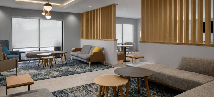 科达伦唐普雷斯套房酒店酒店(TownePlace Suites Coeur d'Alene)图片