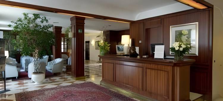 亚拉托瑞酒店(Hotel Alla Torre)图片