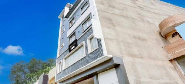 Super Townhouse Model Town Rohtak图片