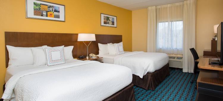 普利茅斯米德伯勒万枫套房酒店(Fairfield Inn & Suites Raynham Middleborough/Plymouth)图片