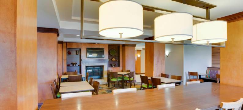 万枫酒店及套房南山I-85(Fairfield Inn & Suites South Hill I-85)图片