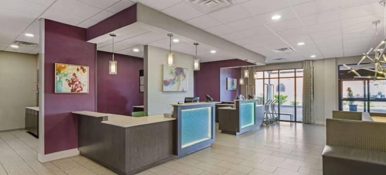 拉斯顿贝斯特韦斯特优质酒店(Best Western Plus Ruston Hotel)图片