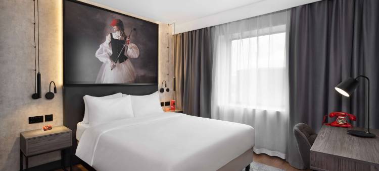 伦敦盖特威克机场丽芮酒店(Radisson Red Gatwick Airport)图片