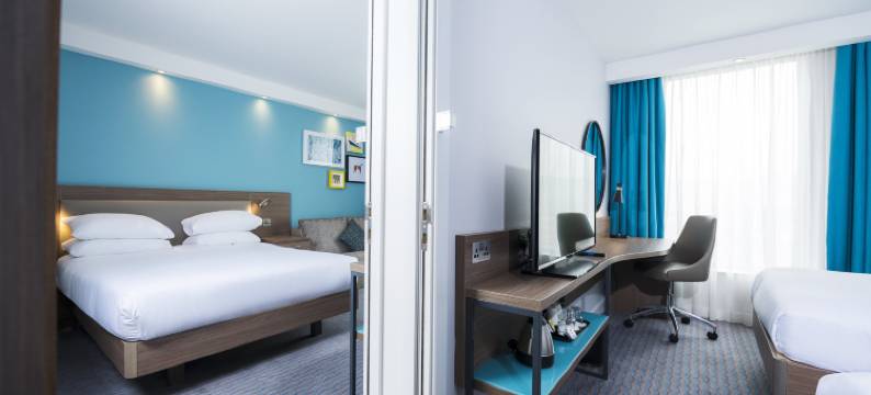 贝尔法斯特市中心欢朋酒店(Hampton by Hilton Belfast City Centre)图片