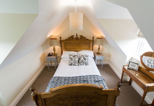 The Boathouse Hotel Overview