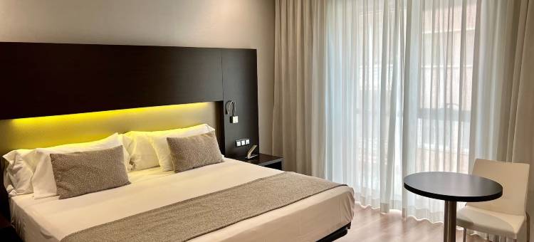 图里亚酒店格拉纳达(Turia Granada)图片