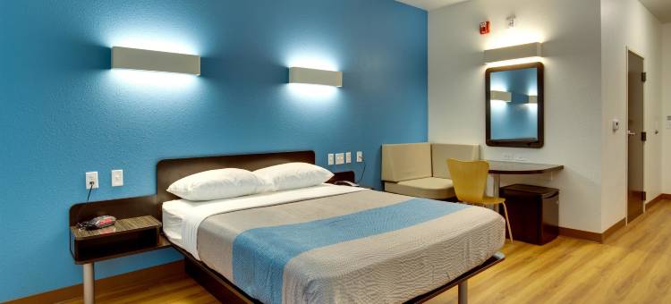 MO 帕普勒布拉夫 6 号汽车旅馆(Motel 6 Poplar Bluff, MO)图片