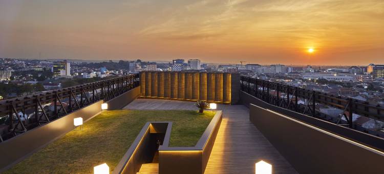 ARTOTEL加查马达三宝垄(Artotel Gajahmada Semarang)图片