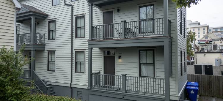 Stylish Comfort and Modern Amenities - Exquisite Charleston Haven图片