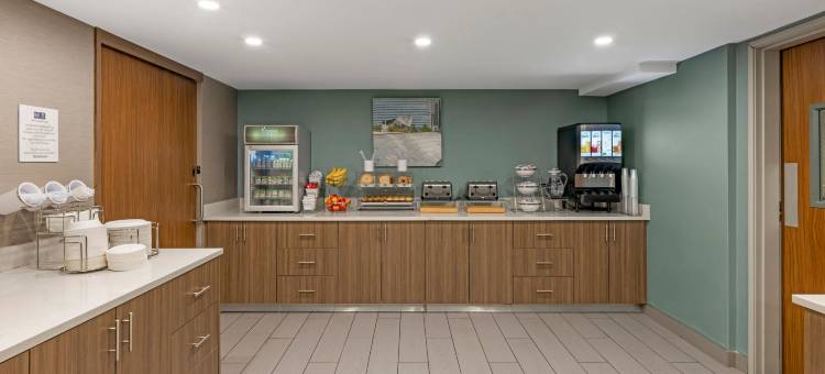 芝加哥橡树台-美居套房酒店(MainStay Suites Oakbrook Terrace - Chicago)图片