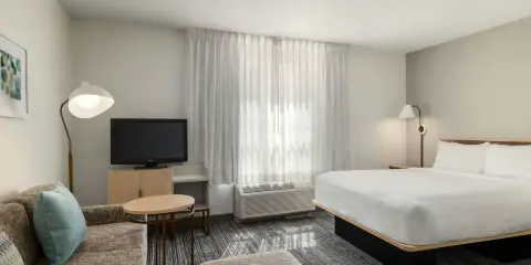 底特律迪爾伯恩萬豪TownePlace酒店