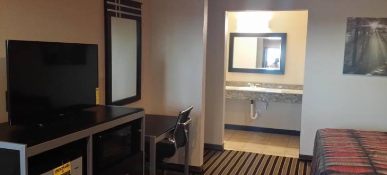 德克萨斯州蒂尔登套房酒店(Texan Inn and Suites Tilden)图片